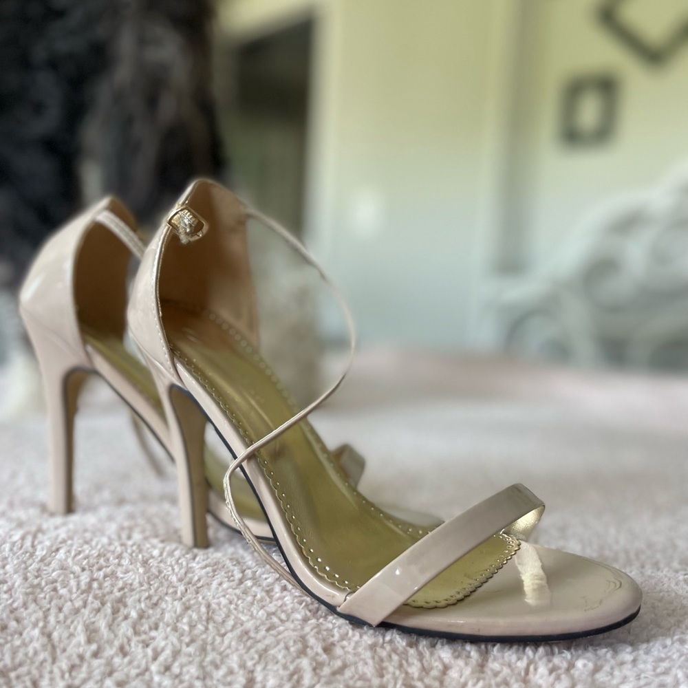 Nude Heels👡